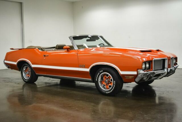 Oldsmobile Cutlass 1972 image number 0