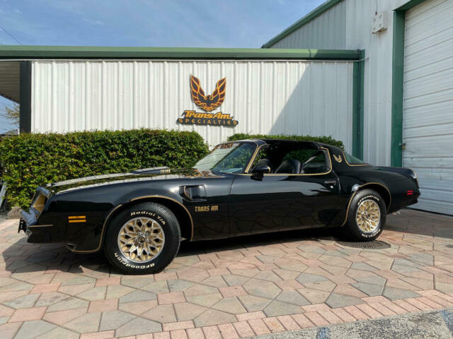 Pontiac Trans Am 1977 image number 1