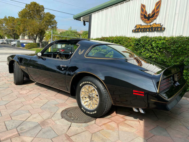 Pontiac Trans Am 1977 image number 2