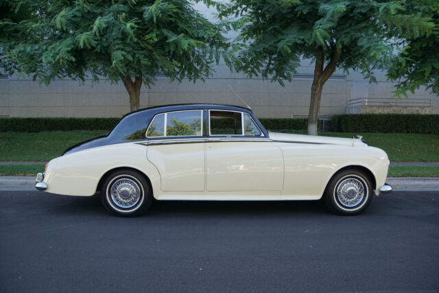 Bentley S3 1965 image number 26