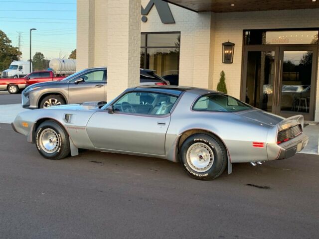 Pontiac Firebird 1979 image number 5