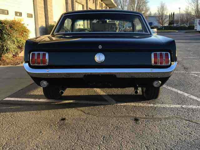 Ford Mustang 1966 image number 14