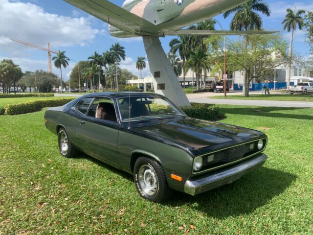 Plymouth Duster 1972 image number 25