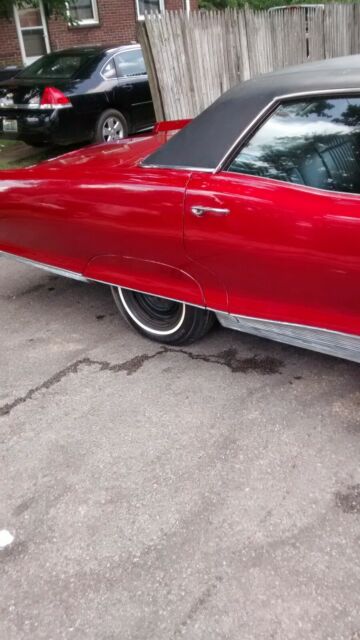 Pontiac Bonneville 7.5 1966 image number 25