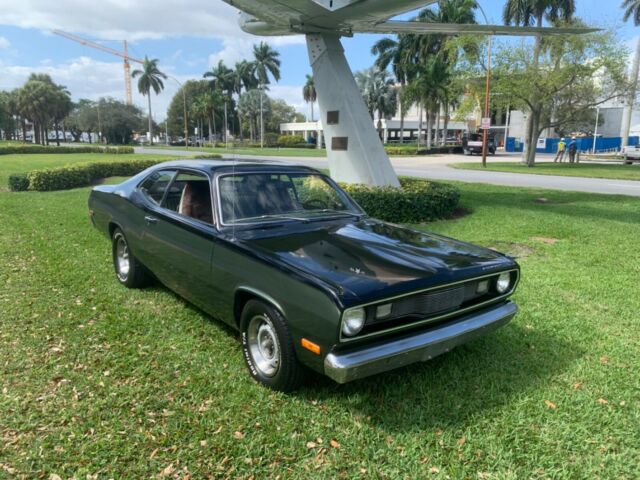 Plymouth Duster 1972 image number 23