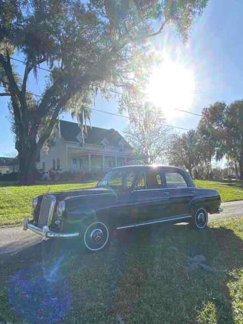 Mercedes-Benz 219 1959 image number 27