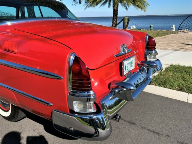 Lincoln Capri 1954 image number 30