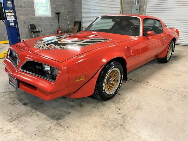 Pontiac Firebird 1978 image number 0