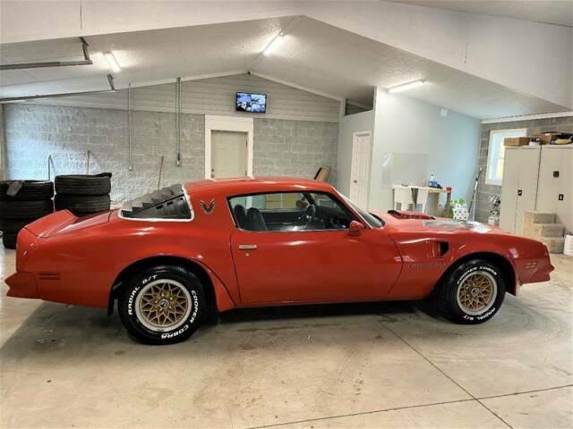 Pontiac Firebird 1978 image number 29