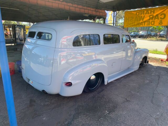 Chevrolet Suburban 1950 image number 46