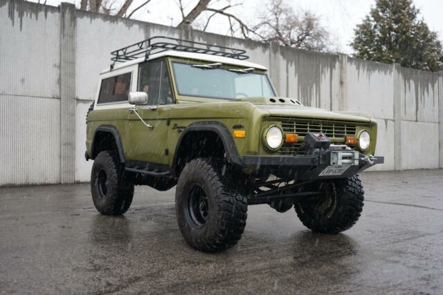 Ford Bronco 1974 image number 19