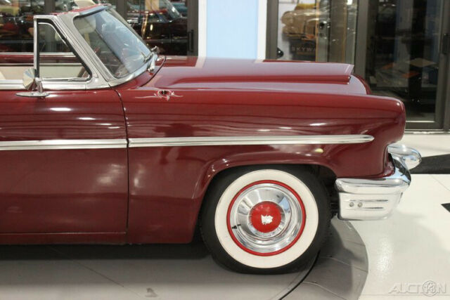 Ford Skyliner Convertible 1954 image number 23