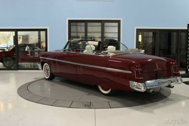 Ford Skyliner Convertible 1954 image number 26