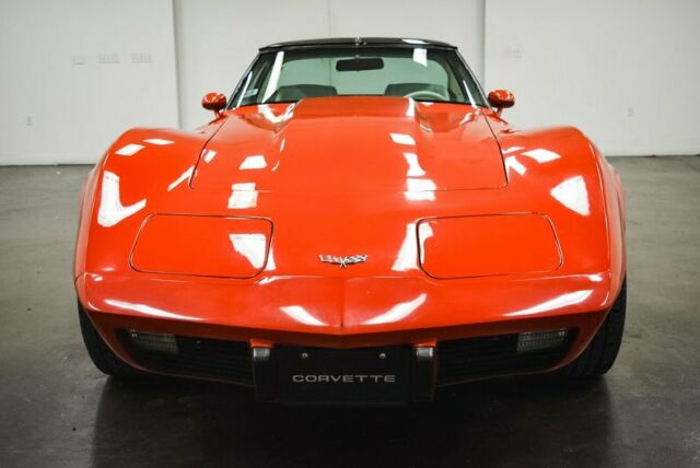 Chevrolet Corvette 1979 image number 1