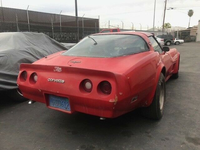 Chevrolet Corvette 1978 image number 4