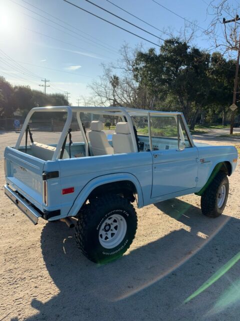 Ford Bronco 1972 image number 19