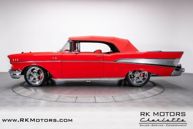 Chevrolet Bel Air/150/210 1957 image number 18