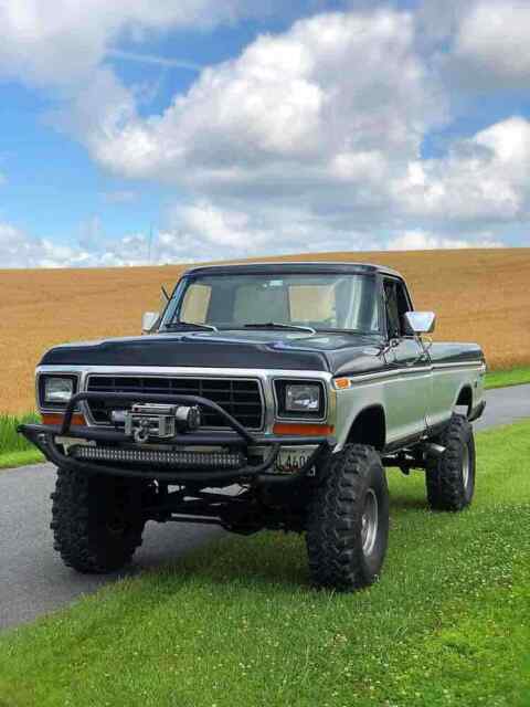 Ford F250 1973 image number 0