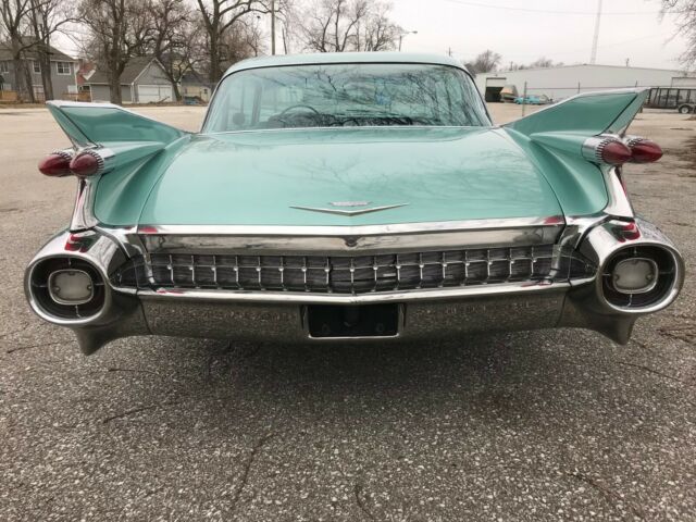 Cadillac Series 62 1959 image number 29