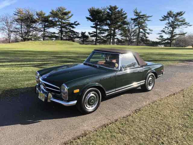 Mercedes-Benz 280 SL 1969 image number 0