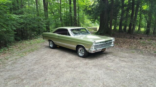 Ford Fairlane 1967 image number 0