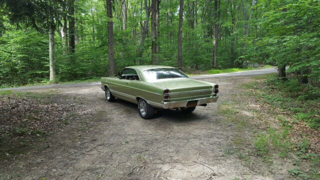 Ford Fairlane 1967 image number 32