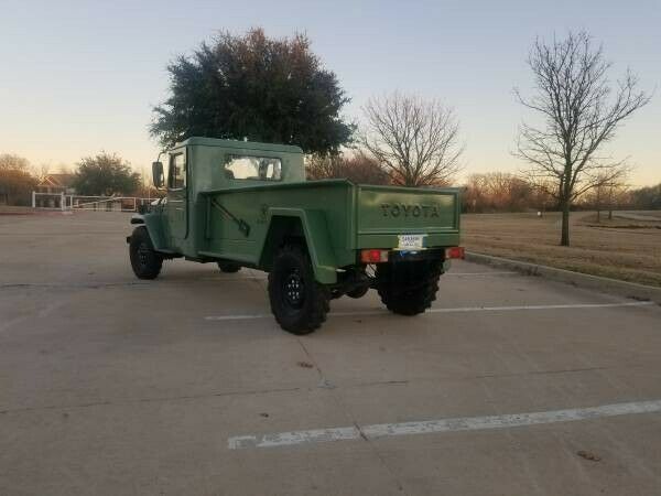 Toyota Land Cruiser 1964 image number 20