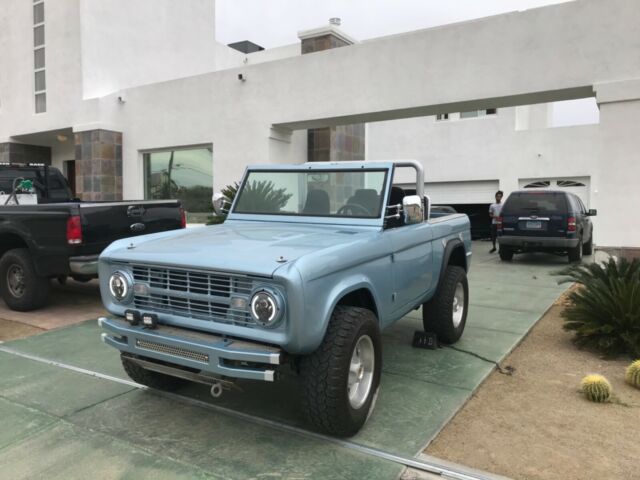 Ford Bronco 1967 image number 19