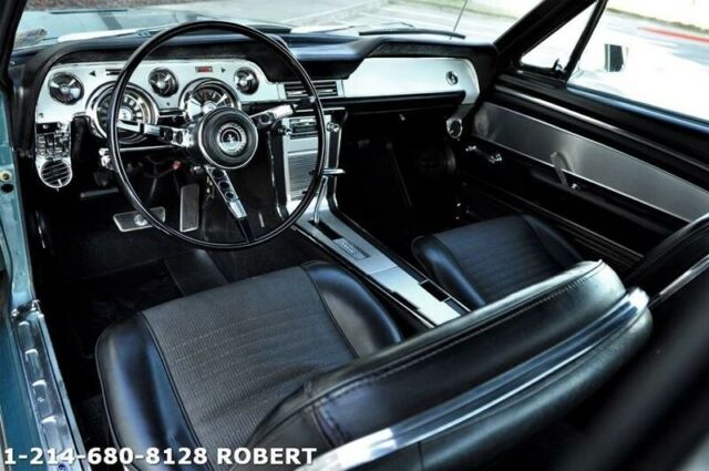 Ford Mustang 1967 image number 22