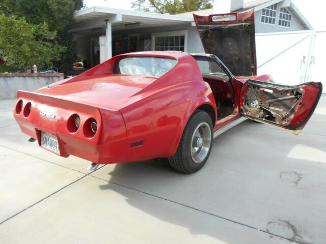 Chevrolet Corvette 1974 image number 25