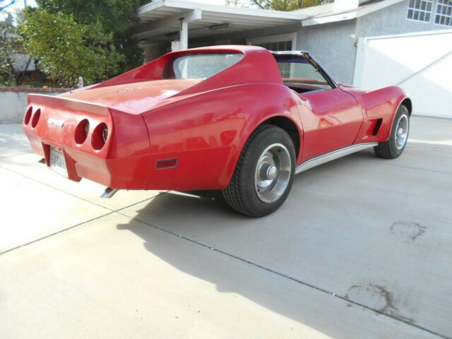 Chevrolet Corvette 1974 image number 29