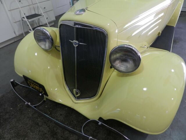 Chevrolet Coupe 1934 image number 2