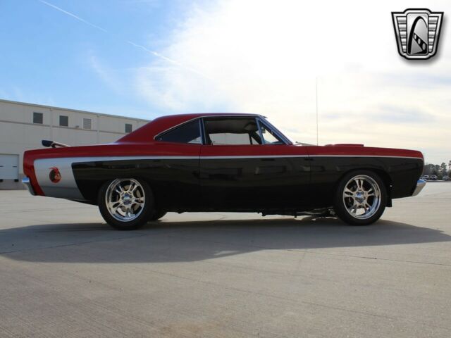 Plymouth Road Runner 1968 image number 16