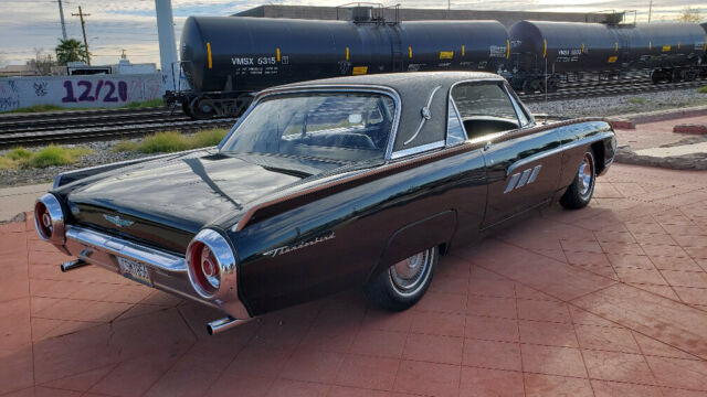 Ford Thunderbird 1963 image number 26