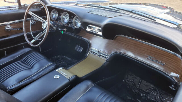 Ford Thunderbird 1963 image number 29