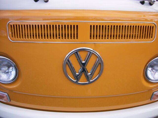 Volkswagen Bus/Vanagon 1972 image number 28