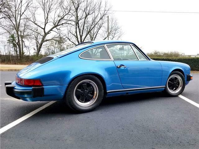 Porsche 911 1976 image number 19