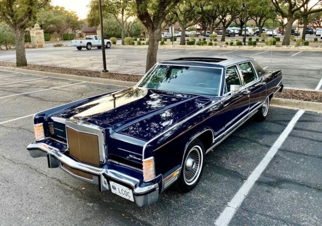 Lincoln Continental 1979 image number 0