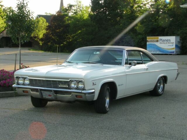 Chevrolet Impala 1966 image number 27