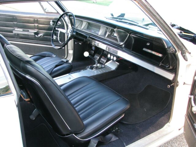 Chevrolet Impala 1966 image number 32