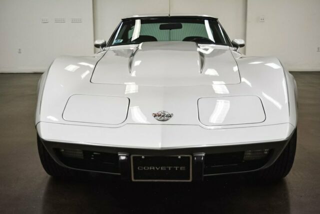 Chevrolet Corvette 1978 image number 24