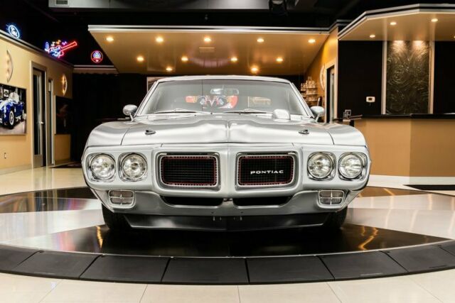 Pontiac Firebird 1969 image number 29