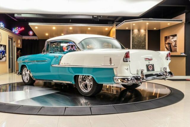 Chevrolet Bel Air/150/210 1955 image number 14