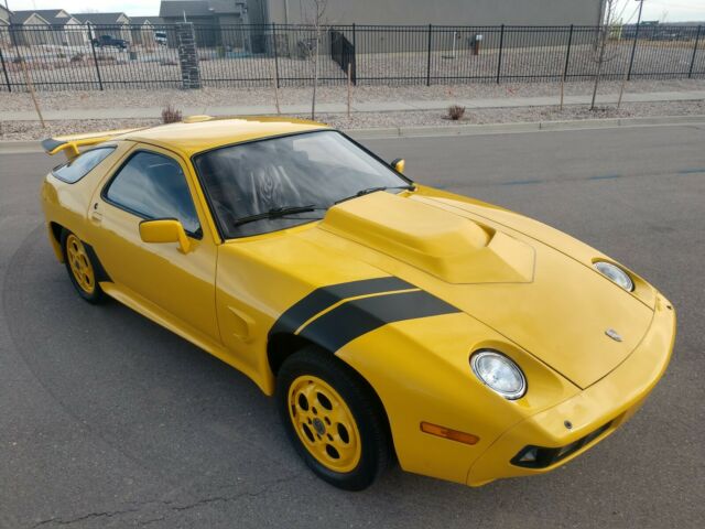 Porsche 928 1979 image number 22