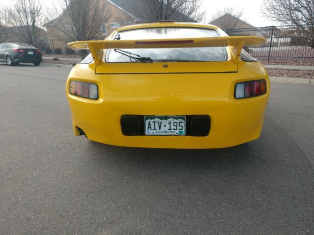 Porsche 928 1979 image number 26