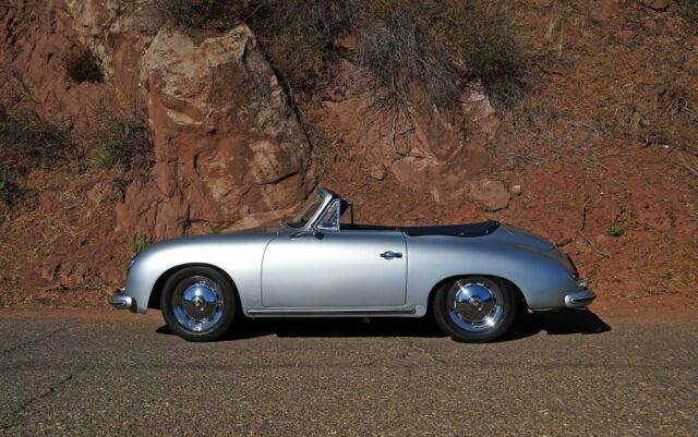 Porsche 356 1958 image number 29