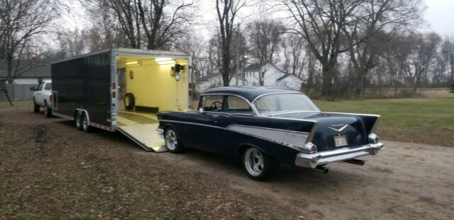 Chevrolet Bel Air/150/210 1957 image number 0