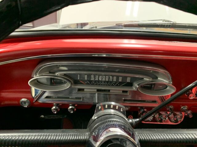 Mercury Comet 1961 image number 18