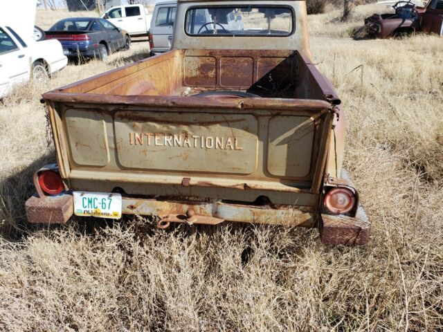 International Harvester D1100 1966 image number 28