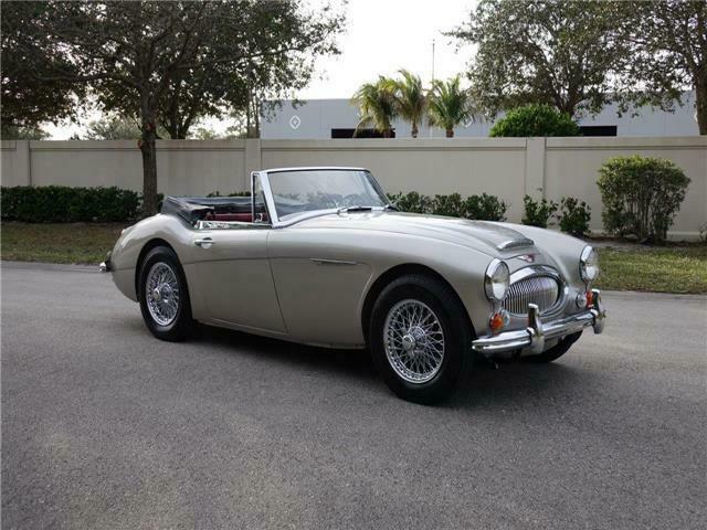 Austin Healey 3000 BJ8 Mark III 1965 image number 0